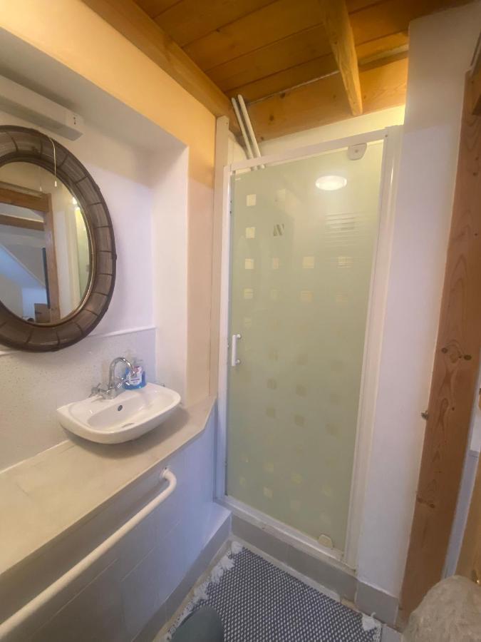 The Dragonfly Bnb, גלסטונברי מראה חיצוני תמונה