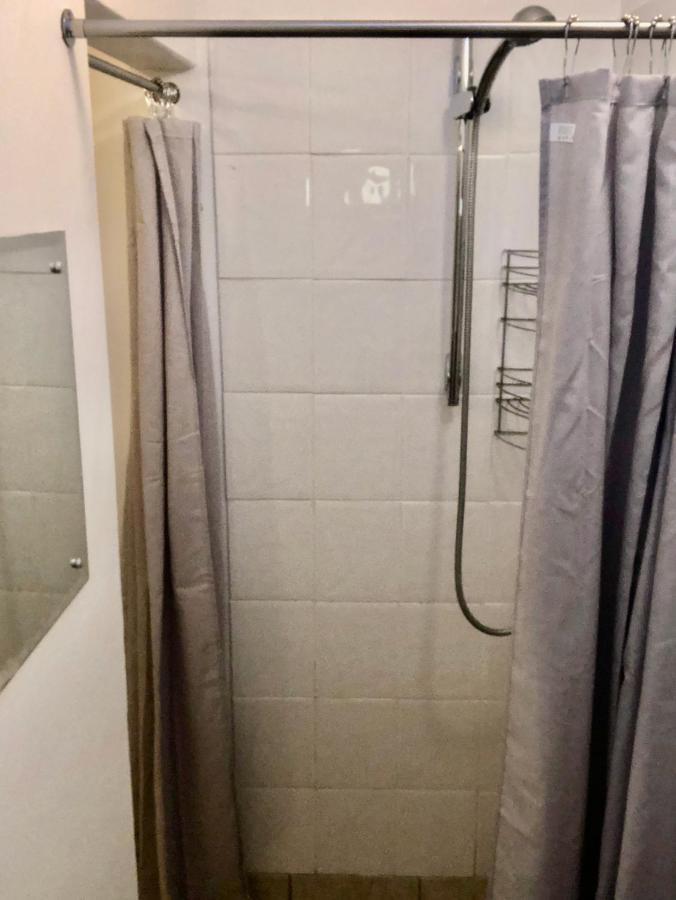 The Dragonfly Bnb, גלסטונברי מראה חיצוני תמונה